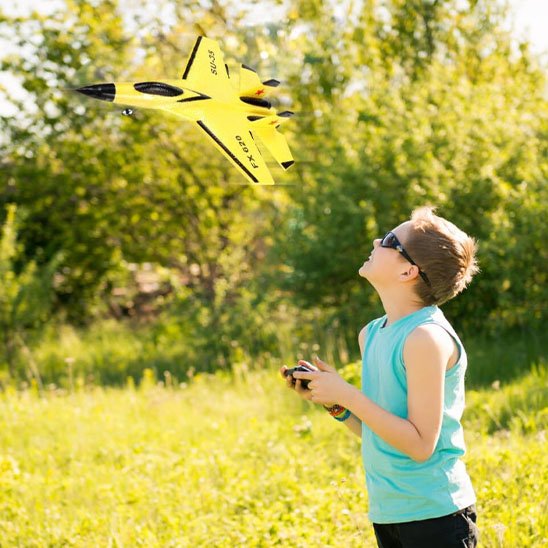 Avion télécommandé